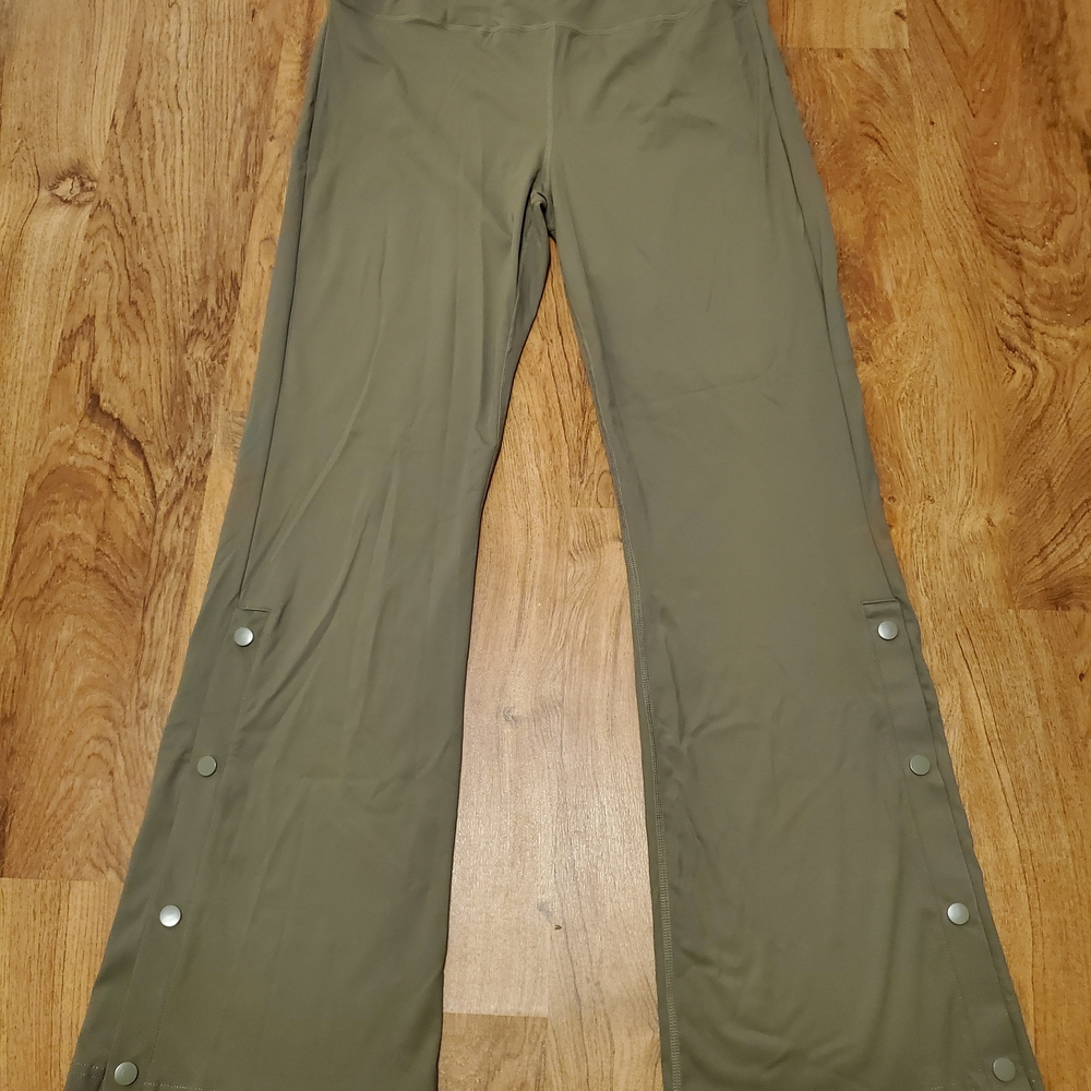 Olive Green Women's Leggings